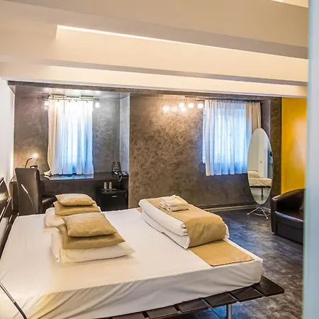 史迪威精品酒店 3*