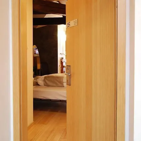 Do Stil Boutique 3* Timişoara